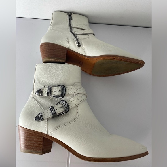 FRYE Ellen Buckle Bootie White Leather Ankle Boots with Silver Hardware - Picture 7 of 8
